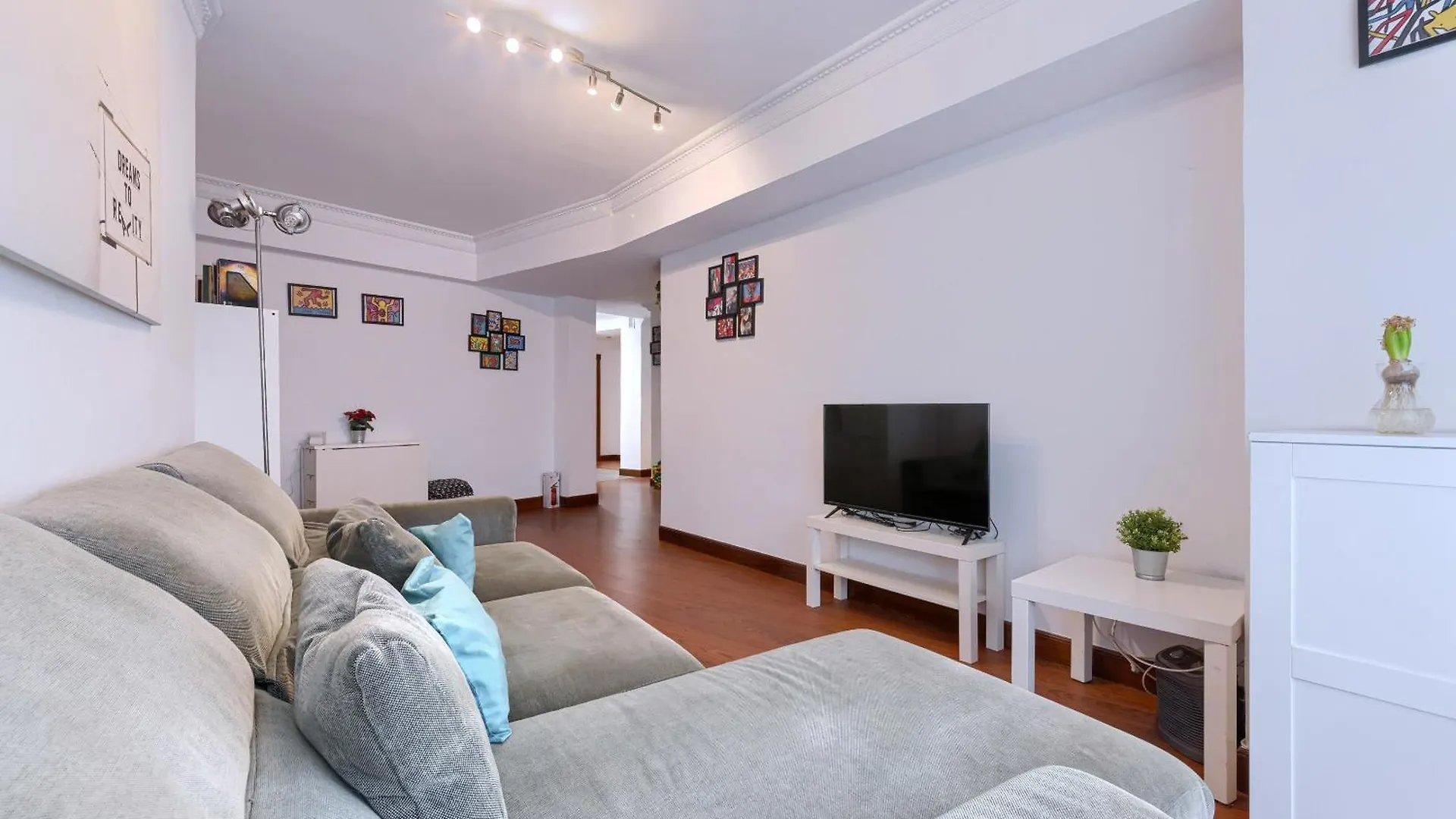 Vivienda Turistica Acogedora En Uribarri Apartment Bilbao Spain